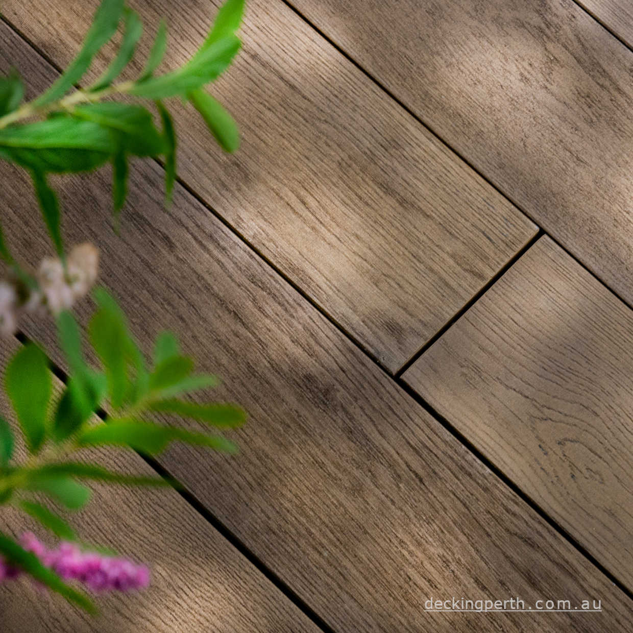 MILLBOARD_176_x_32mm_Decking_Enhance_Grain_Antique_Oak_3.6m_Decking_Perth