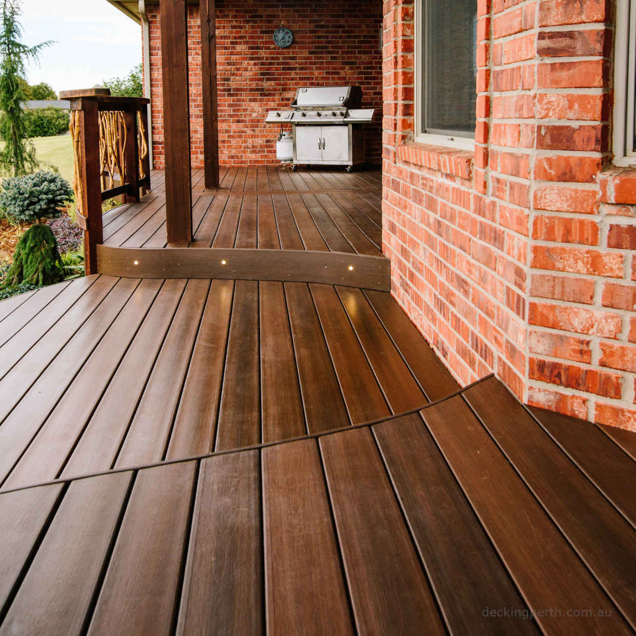 Moisture_Shield_Meridian_Mariner_Composite_Decking_Perth