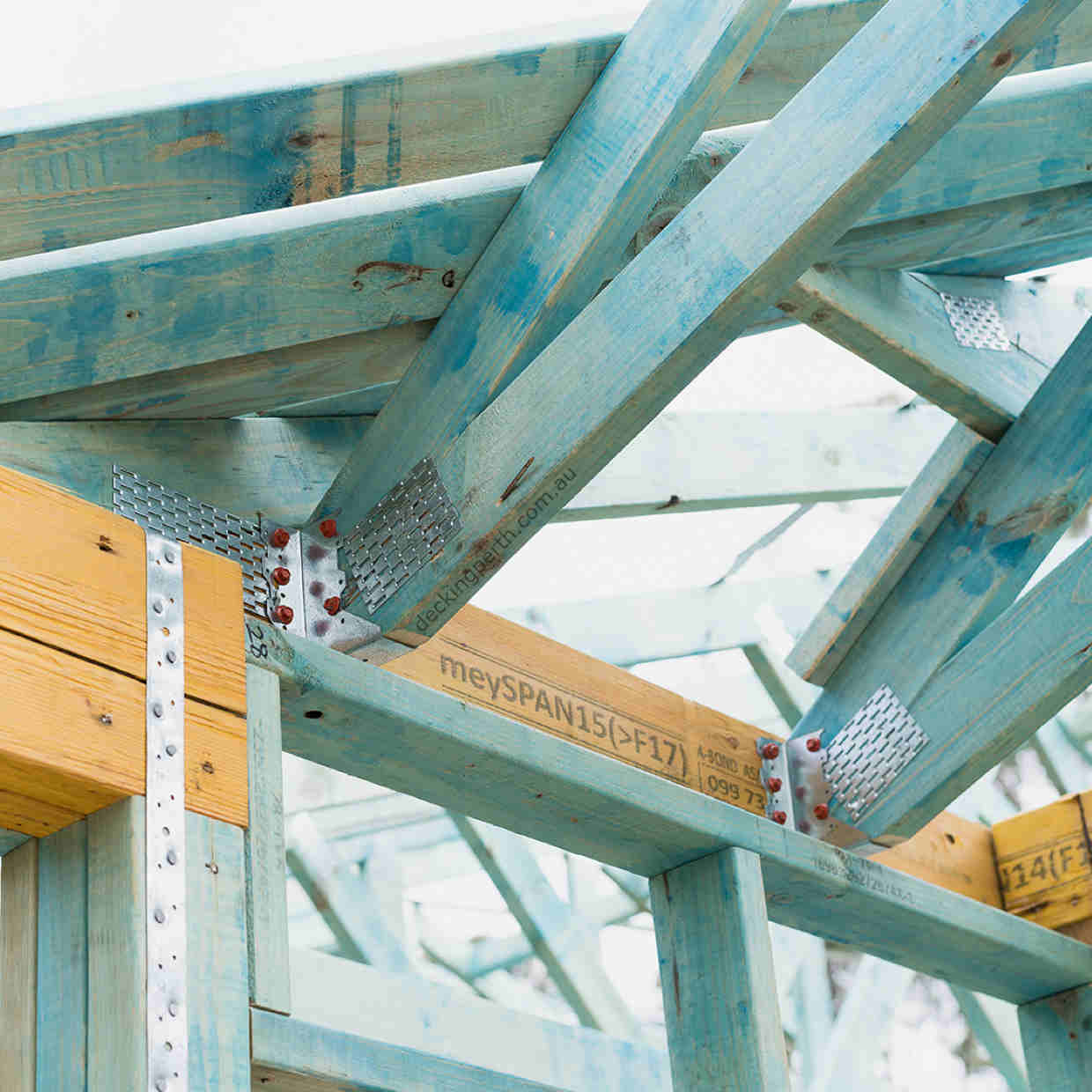 Pryda_Joist_Hanger_90x45_Decking_Perth_3