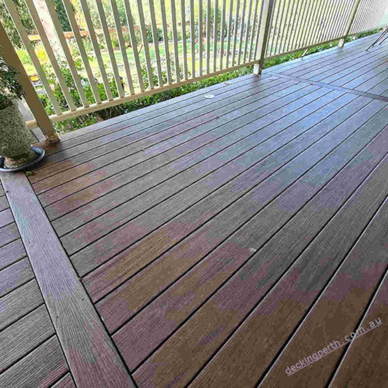 MODWOOD - Xtreme Guard Decking - Koko Brown